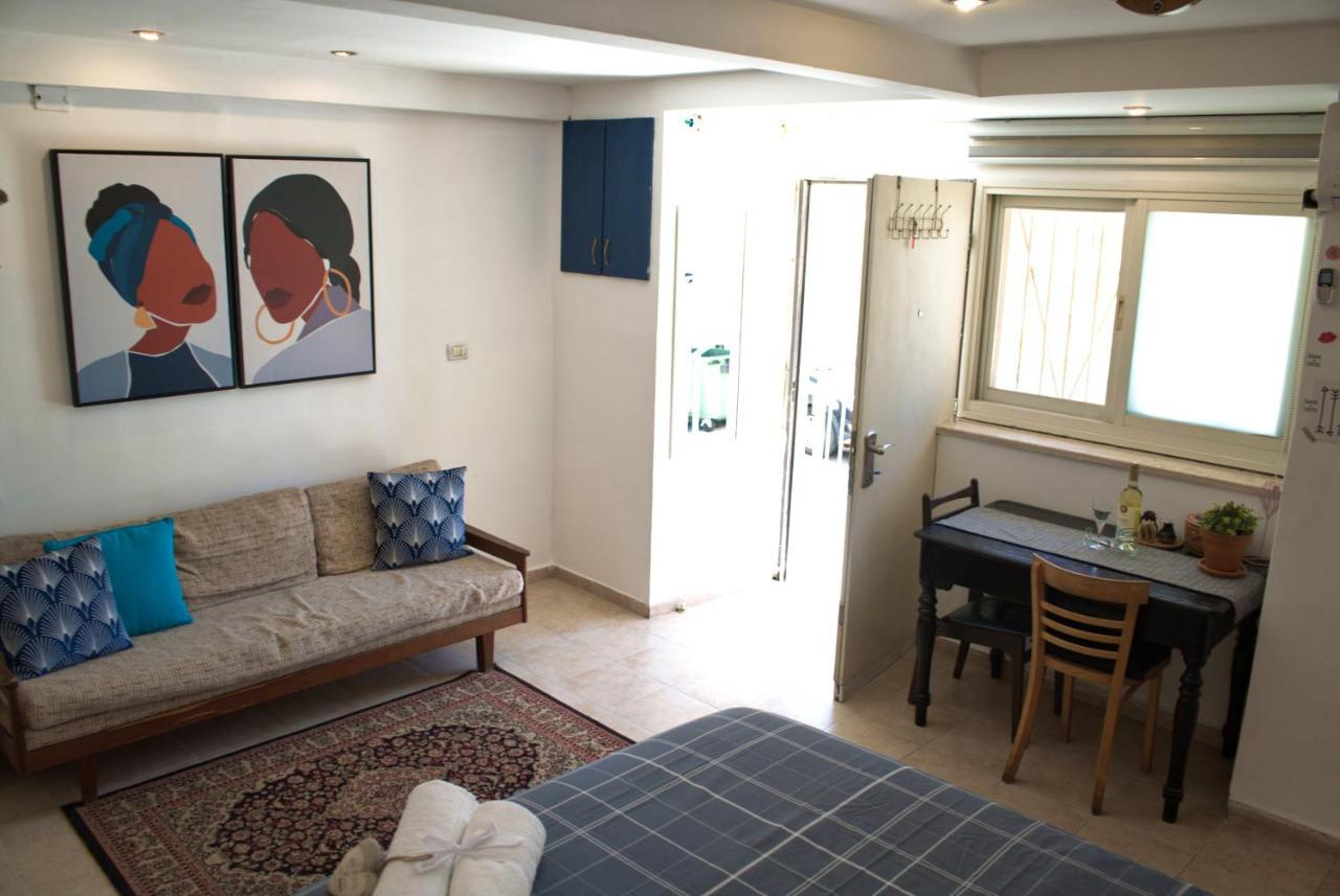 דירה לזוג על שוק מחנה יהודה Apartment Йерусалим Екстериор снимка