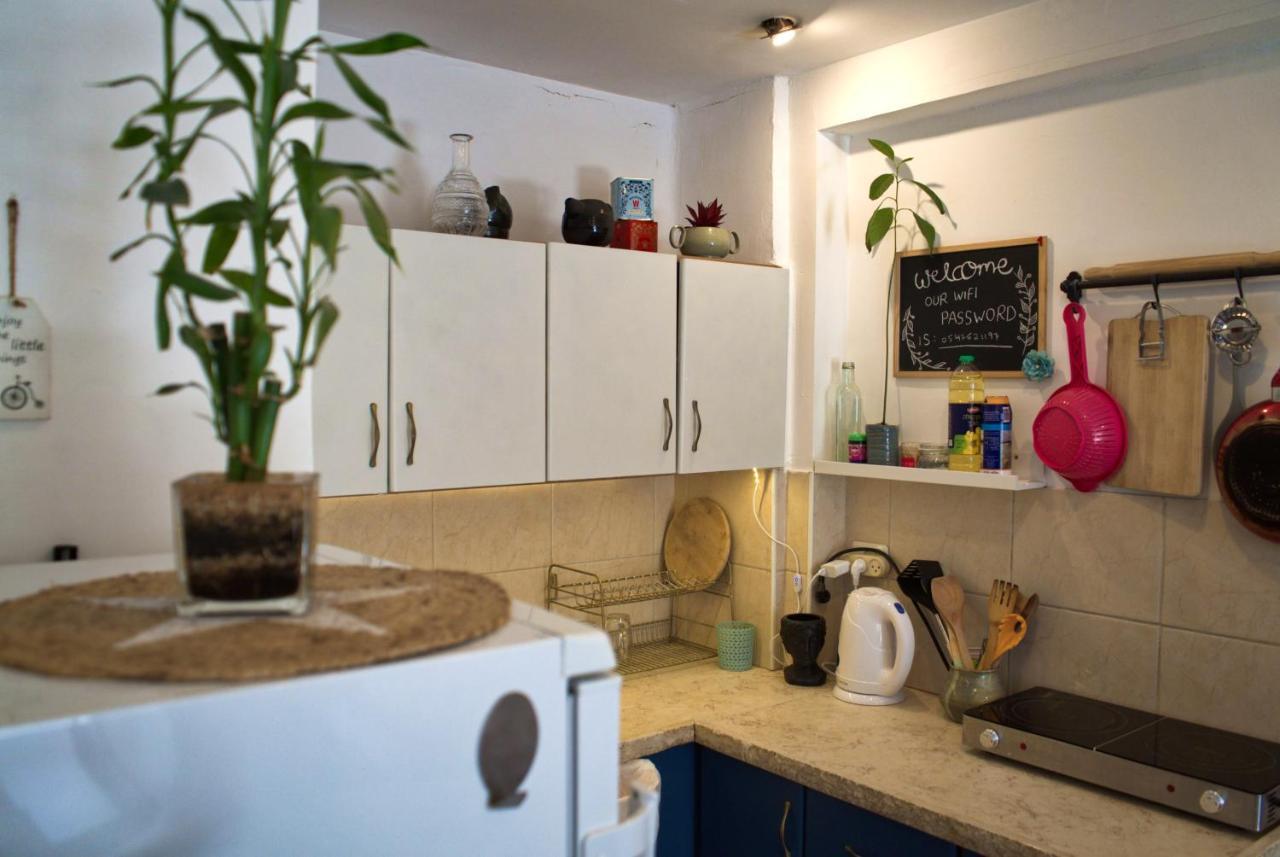 דירה לזוג על שוק מחנה יהודה Apartment Йерусалим Екстериор снимка