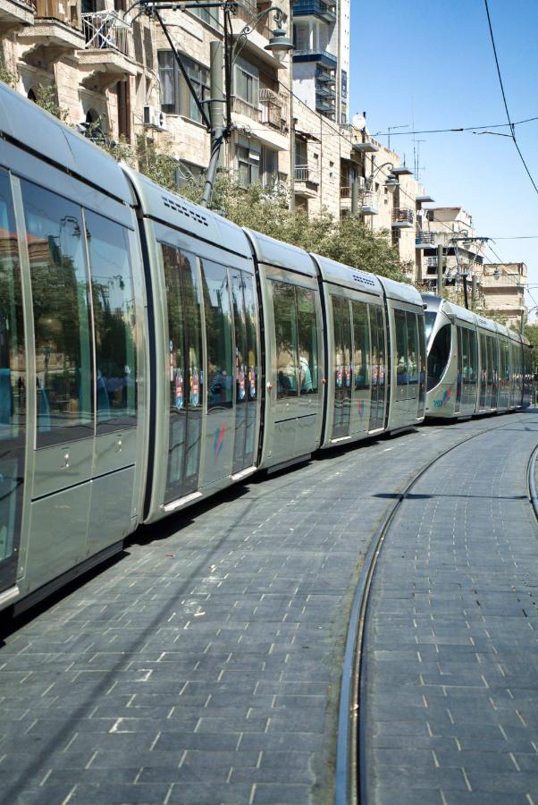 דירה לזוג על שוק מחנה יהודה Apartment Йерусалим Екстериор снимка