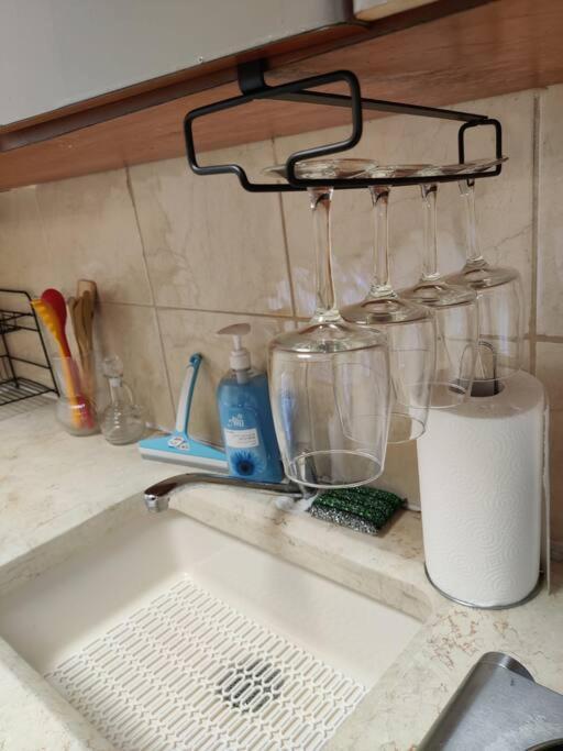 דירה לזוג על שוק מחנה יהודה Apartment Йерусалим Екстериор снимка
